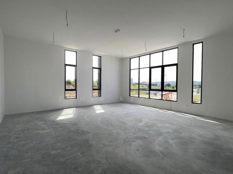 Warehouse for Sale in Eco Business Park V (Puncak Alam) - Zahir Ajran - Interior - PropertyGuru.com.my