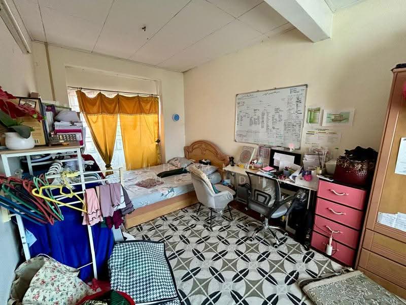 2-storey Terraced House for Sale in Bandar Tasik Kesuma (Beranang) - Muhammad Shahrul Ridhwan Mehamad Nasir - Bedroom - PropertyGuru.com.my