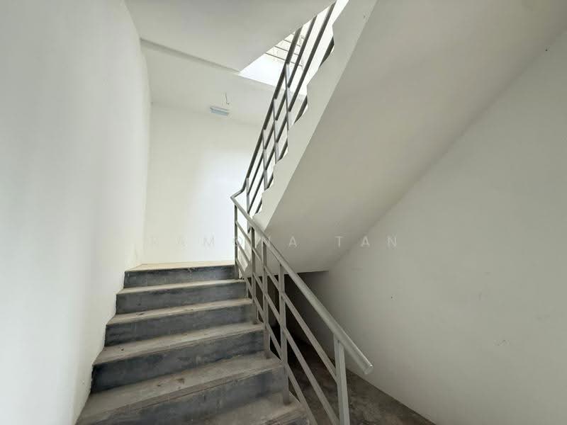 Warehouse for Rent in Ayer Keroh (Melaka) - Ramona Tan - Interior - PropertyGuru.com.my