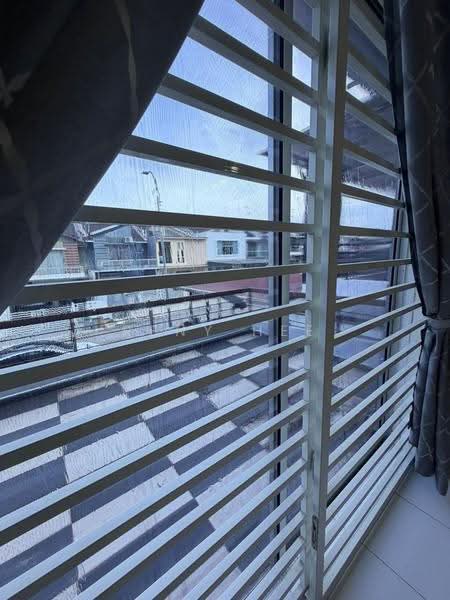 Rumah Teres 2-Tingkat untuk Dijual di Taman Setia Indah (Tebrau) - Reny Hee - View - PropertyGuru.com.my