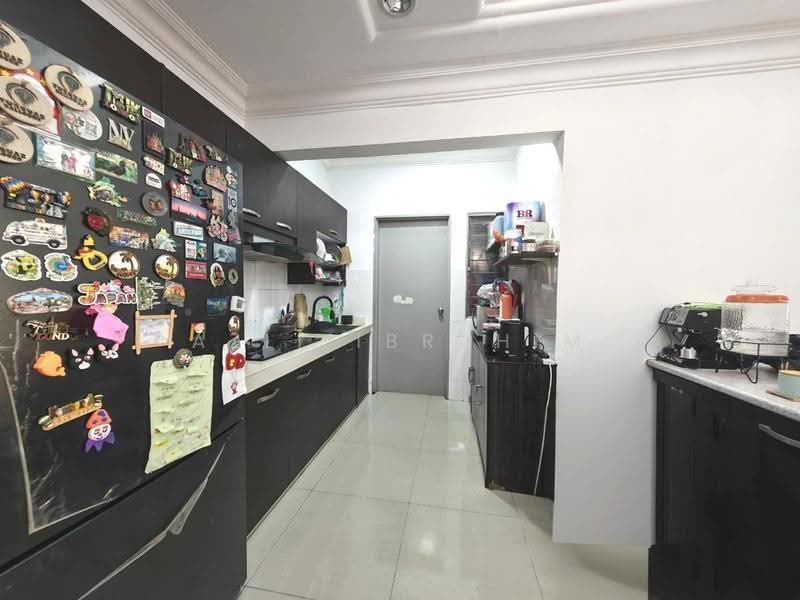 Condominium for Sale at Casa Idaman - Azli Ibrahim - Kitchen - PropertyGuru.com.my