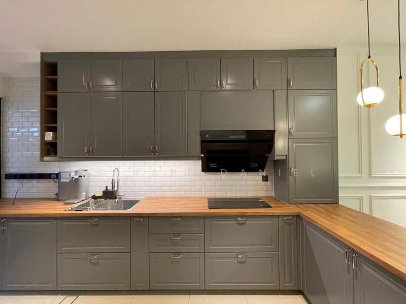 2-storey Terraced House for Sale in Elmina (Shah Alam) - Ashraff Daniel - Kitchen - PropertyGuru.com.my
