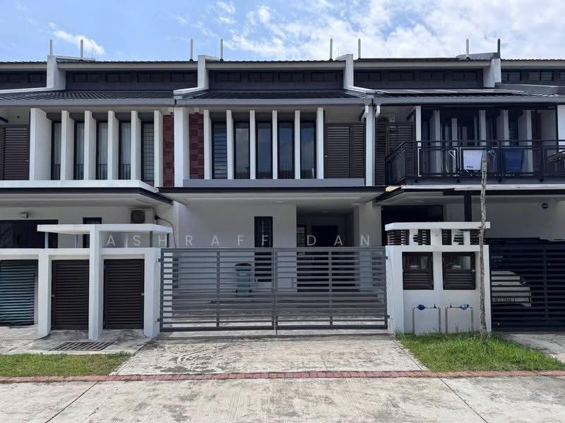2-storey Terraced House for Sale in Elmina (Shah Alam) - Ashraff Daniel - Exterior - PropertyGuru.com.my
