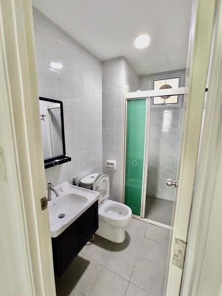 Condominium for Rent at i-Santorini - Quvee Ooi - Bathroom - PropertyGuru.com.my
