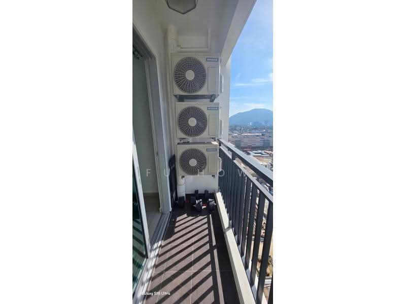 Kediaman Servis untuk Dijual di Metropol - FU HOW - Balcony - PropertyGuru.com.my