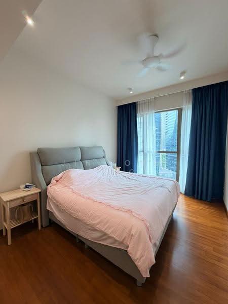 Kediaman Servis untuk Dijual di Stonor 3 - Jin Yong Heng - Bedroom - PropertyGuru.com.my