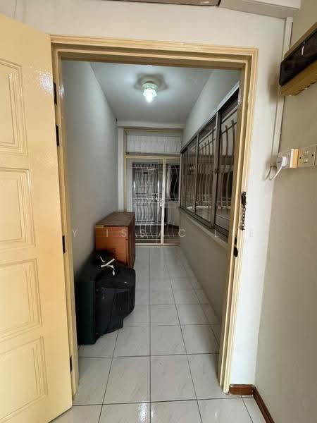 Condominium for Rent at Villa Emas - Cy Issac Lee - Corridor - PropertyGuru.com.my