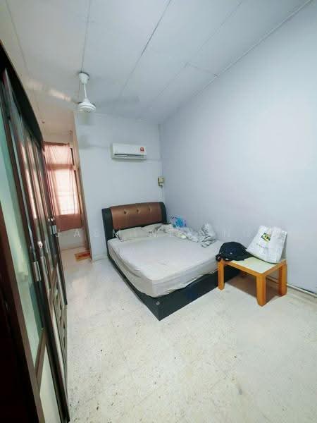 Rumah Teres 1-Tingkat untuk Dijual di Taman Bukit Maluri (Kepong) - Jasmine Ong - Bedroom - PropertyGuru.com.my
