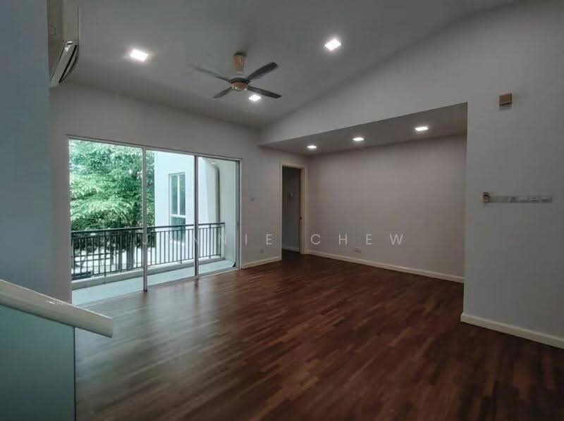 Bungalow House untuk Dijual di Setia Eco Park (Setia Alam) - Jennie Chew - Living Room - PropertyGuru.com.my