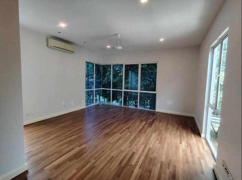 Bungalow House untuk Dijual di Setia Eco Park (Setia Alam) - Jennie Chew - Living Room - PropertyGuru.com.my