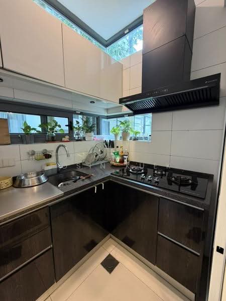 Rumah Teres 3-Tingkat untuk Disewa di Desa Parkcity (Kuala Lumpur) - Josin Kuek - Kitchen - PropertyGuru.com.my