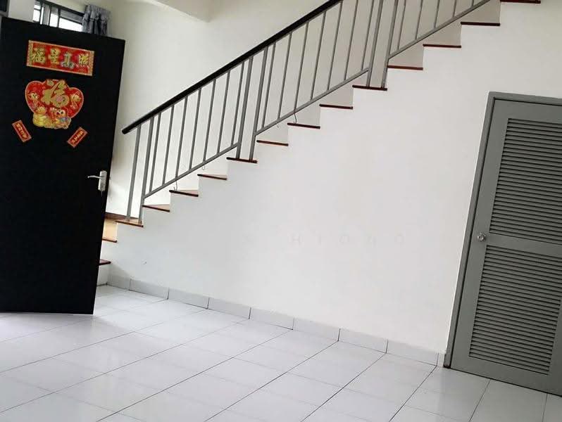 Rumah Teres 2-Tingkat untuk Dijual di Mutiara Rini (Skudai) - Anson Hiong - Entrance - PropertyGuru.com.my