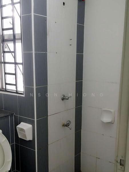 Rumah Teres 2-Tingkat untuk Dijual di Mutiara Rini (Skudai) - Anson Hiong - Bathroom - PropertyGuru.com.my