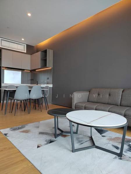 Kediaman Servis untuk Dijual di City of Dreams - Tan Jing Yi - Living Room - PropertyGuru.com.my