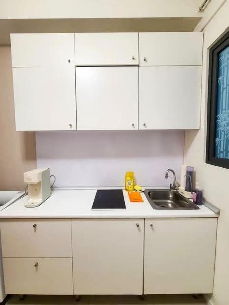 Kediaman Servis untuk Disewa di Centrestage Designer Suite - Oscar Phang - Kitchen - PropertyGuru.com.my