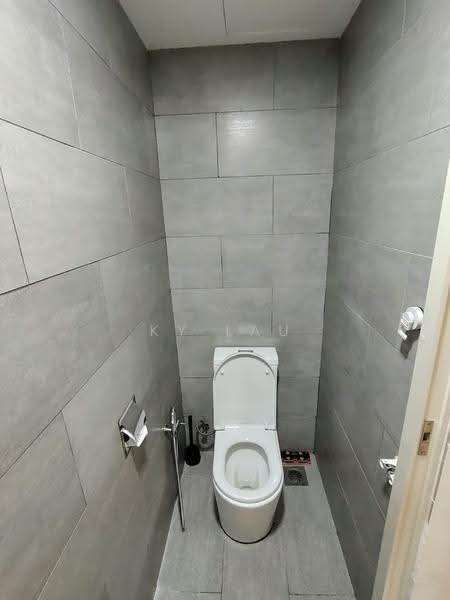 Service Residence for Sale at Arte Mont Kiara - KY Lau - Bathroom - PropertyGuru.com.my