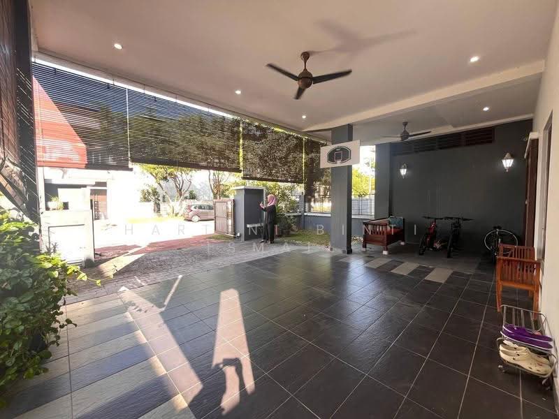 Rumah Kluster untuk Dijual di Shah Alam (Selangor) - Hartini Binti Ismail - Exterior - PropertyGuru.com.my