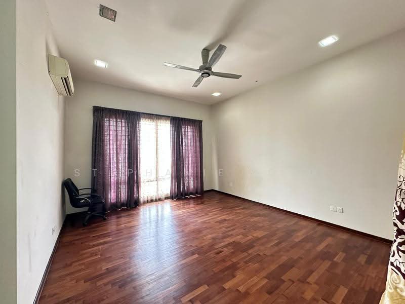 Rumah Teres 2.5-Tingkat untuk Dijual di Taman Oasis (Cheras) - Stephanie Yong - Living Room - PropertyGuru.com.my