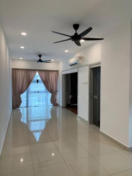 Service Residence for Rent at Pacific Star (Service Residence) - Oscar Phang - Living Room - PropertyGuru.com.my