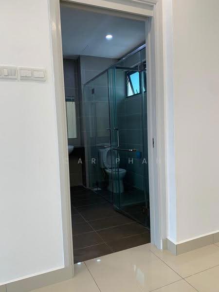 Service Residence for Rent at Pacific Star (Service Residence) - Oscar Phang - Bathroom - PropertyGuru.com.my