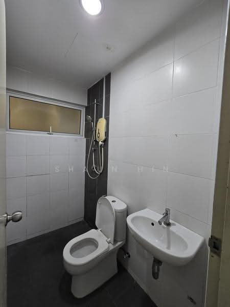 Kediaman Servis untuk Disewa di Pacific Place - Shaun Hin - Bathroom - PropertyGuru.com.my