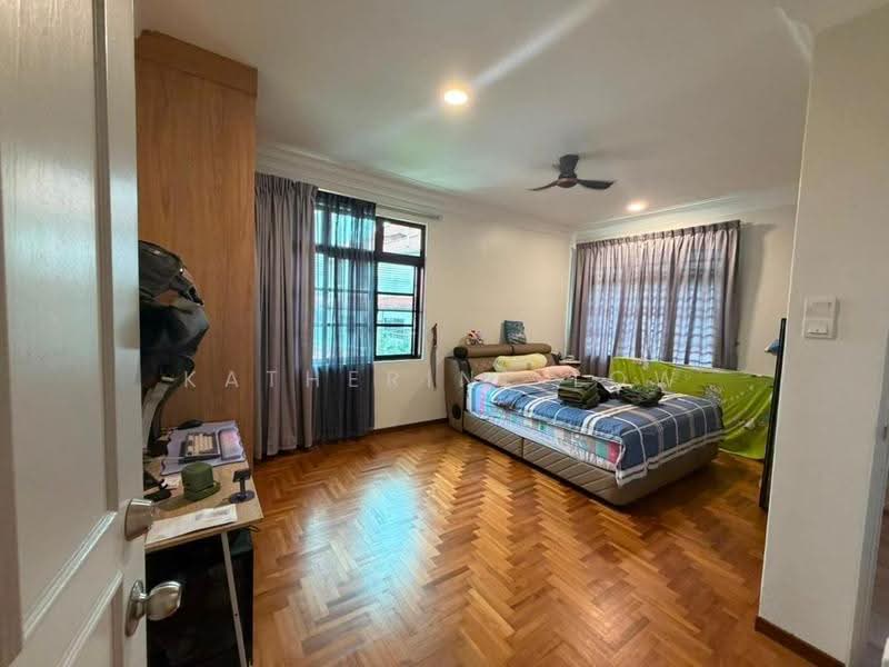 Rumah Berkembar untuk Dijual di Taman Pelangi Indah (Ulu Tiram) - Katherine Low - Bedroom - PropertyGuru.com.my