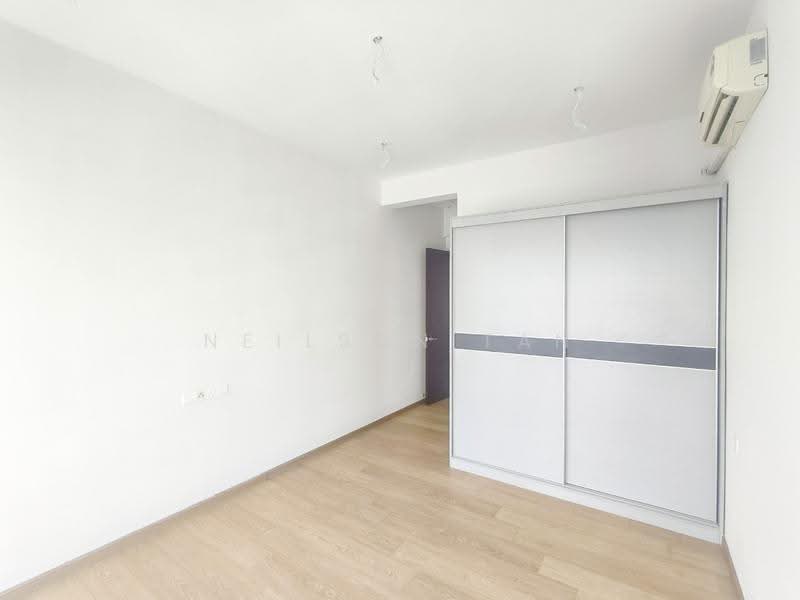 Condominium for Sale at Kings Bay @ Country Garden Danga Bay - Neilson Tan - Bedroom - PropertyGuru.com.my