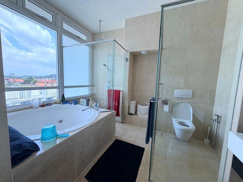 Condominium for Sale at Sunway Vivaldi - Jin Yong Heng - Bathroom - PropertyGuru.com.my