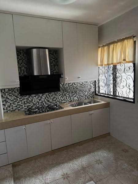 Banglo Pautan untuk Disewa di Taman Mount Austin (Tebrau) - Katherine Low - Kitchen - PropertyGuru.com.my