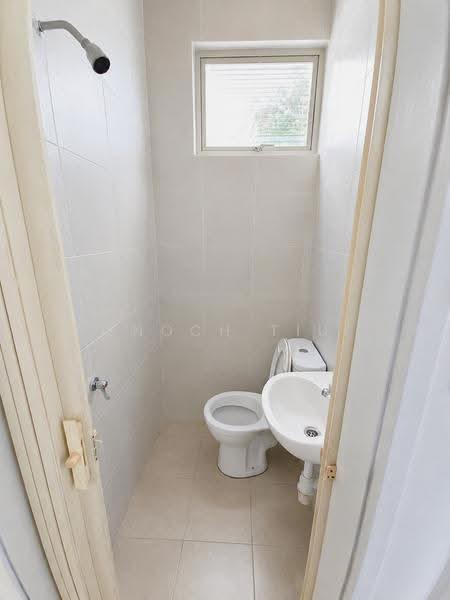 Bungalow House untuk Dijual di Bay Garden (Bayan Lepas) - Enoch Tiu - Bathroom - PropertyGuru.com.my