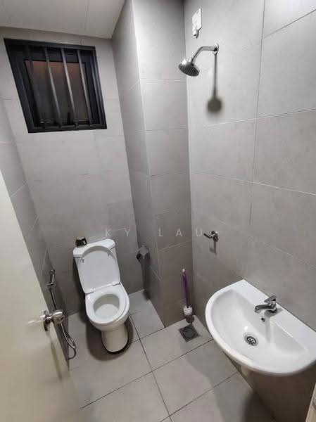 Kediaman Servis untuk Disewa di 168 Park Residensi Selayang - KY Lau - Bathroom - PropertyGuru.com.my
