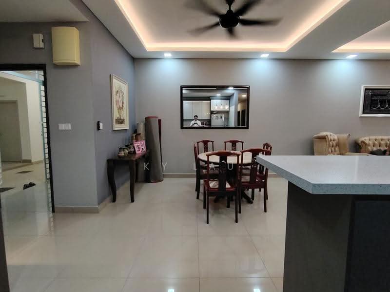 Kediaman Servis untuk Dijual di V-Residensi 5 - KY Lau - Dining Room - PropertyGuru.com.my