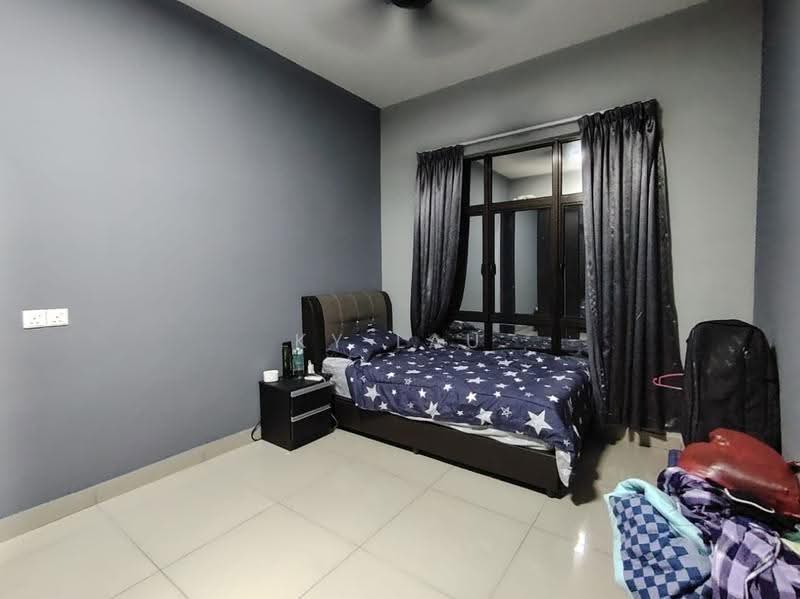 Kediaman Servis untuk Dijual di V-Residensi 5 - KY Lau - Bedroom - PropertyGuru.com.my