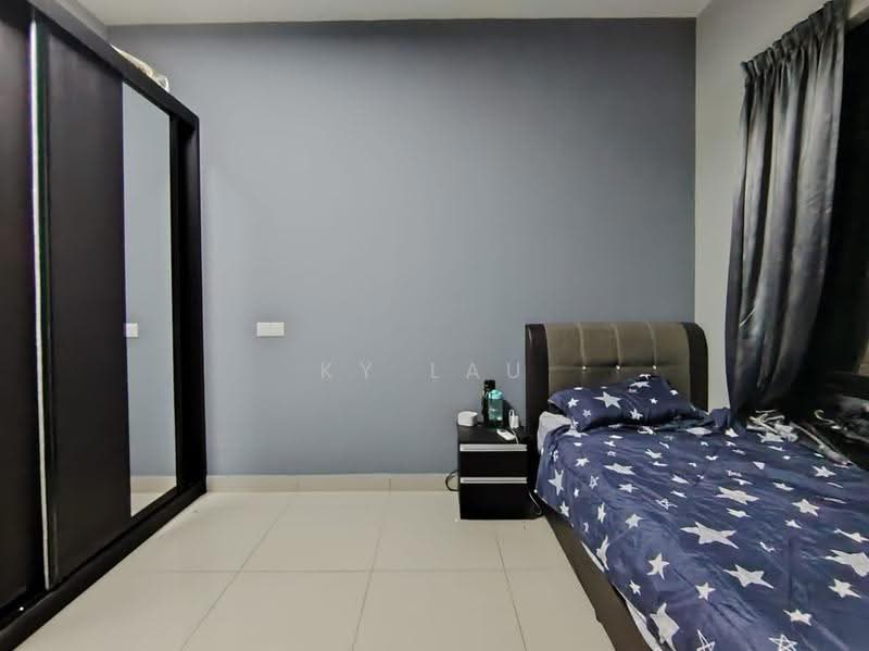 Kediaman Servis untuk Dijual di V-Residensi 5 - KY Lau - Bedroom - PropertyGuru.com.my