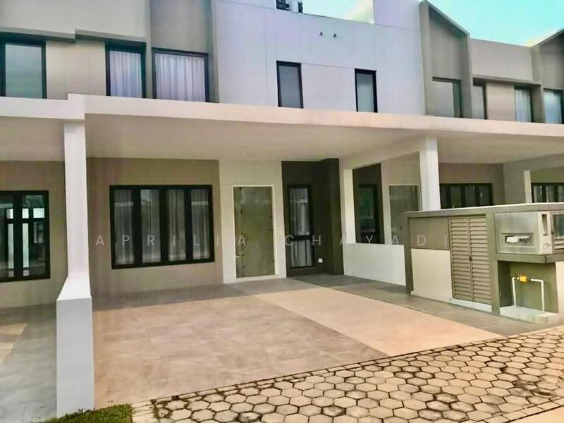 2-storey Terraced House for Rent in Sunway City Iskandar Puteri (Iskandar Puteri (Nusajaya)) - APRILIA CHAYADI - Exterior - PropertyGuru.com.my