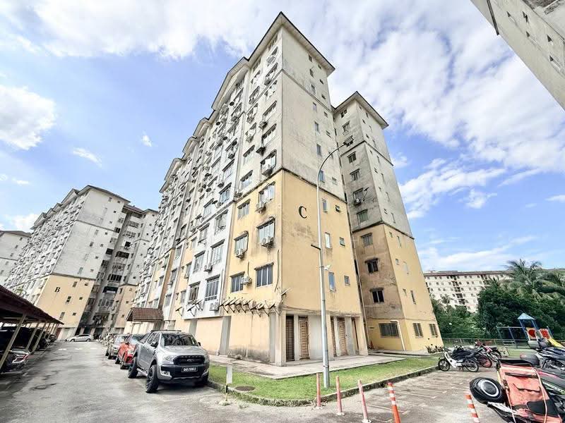 Apartment for Sale at Pangsapuri Bayu Suria (Summerfields Apartments) - Azli Ibrahim - Exterior - PropertyGuru.com.my
