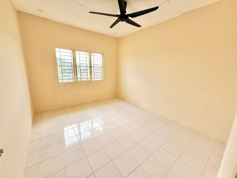 Apartment for Sale at Pangsapuri Bayu Suria (Summerfields Apartments) - Azli Ibrahim - Interior - PropertyGuru.com.my