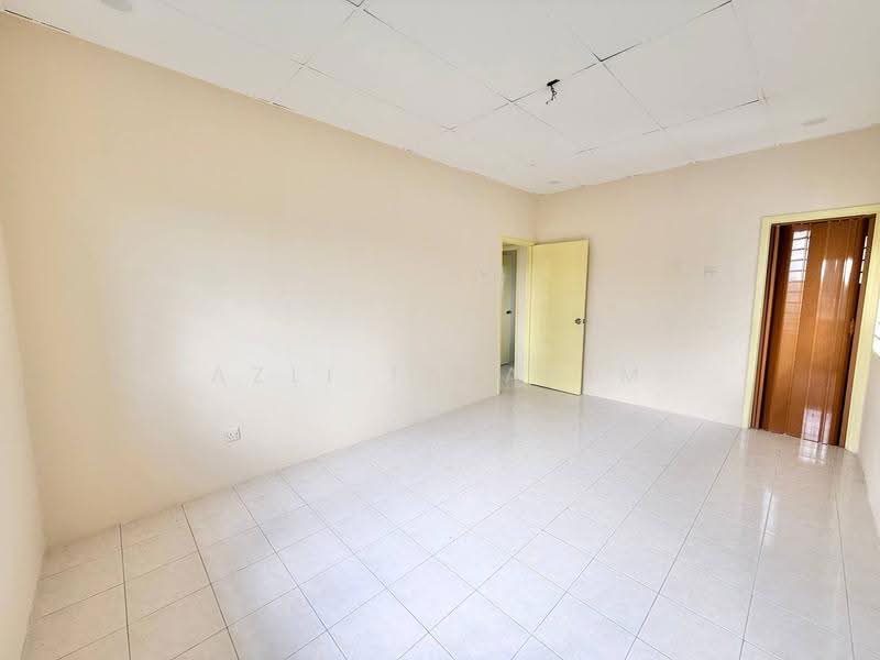 Apartment for Sale at Pangsapuri Bayu Suria (Summerfields Apartments) - Azli Ibrahim - Interior - PropertyGuru.com.my