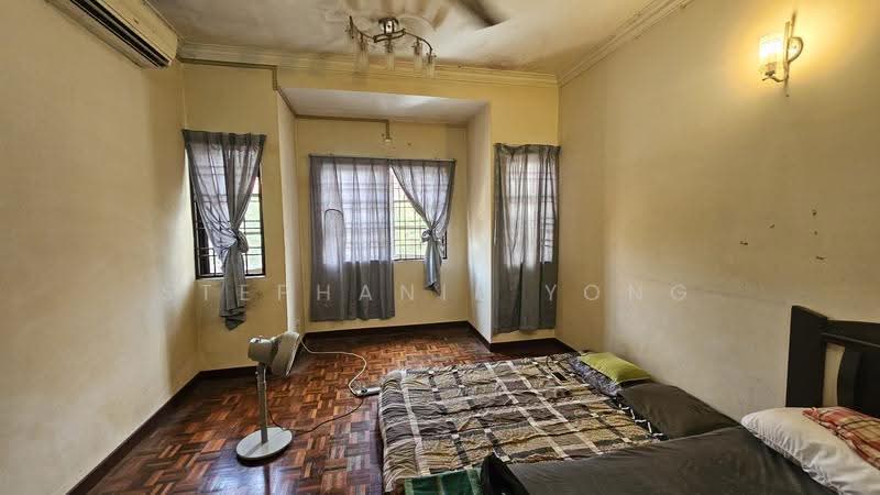 Rumah Teres 2-Tingkat untuk Dijual di Alam Damai (Cheras) - Stephanie Yong - Bedroom - PropertyGuru.com.my