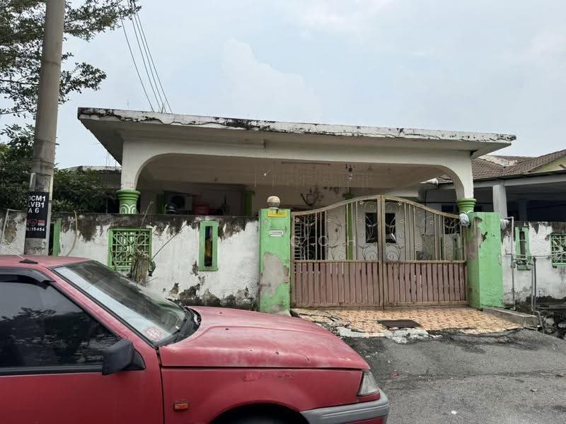 1-storey Terraced House for Sale in Taman Desa Cempaka (Nilai) - Min Goh - Exterior - PropertyGuru.com.my