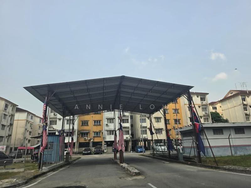 Rumah Flat untuk Dijual di Taman Seri Setanggi - Annie Low - Exterior - PropertyGuru.com.my