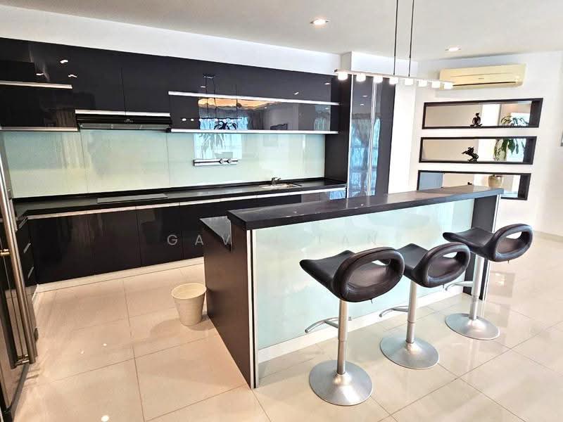 Kondominium untuk Dijual di Gurney Paragon - Gavin Tan - Kitchen - PropertyGuru.com.my