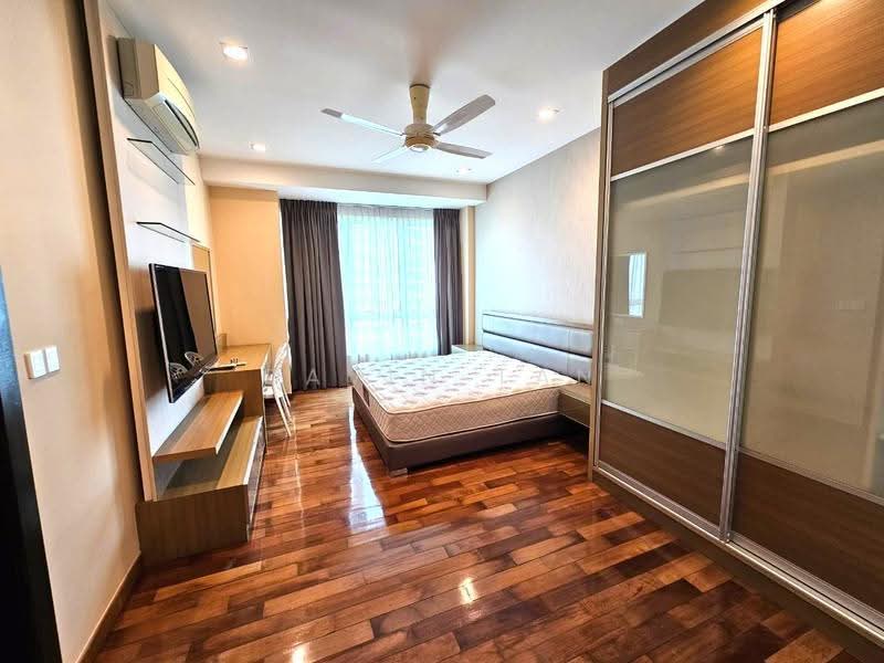 Kondominium untuk Dijual di Gurney Paragon - Gavin Tan - Bedroom - PropertyGuru.com.my