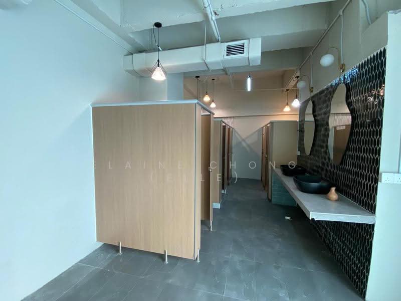 Shop for Rent in Pantai (Kuala Lumpur) - Elaine Chong (Elle) - Bathroom - PropertyGuru.com.my
