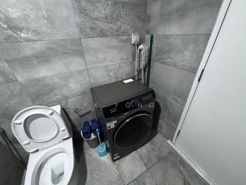 Kediaman Servis untuk Disewa di Equine Residence - Yk Yong - Bathroom - PropertyGuru.com.my