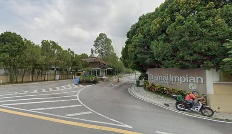 3-storey Terraced House for Sale in Alam Damai (Cheras) - Tony YY - Exterior - PropertyGuru.com.my