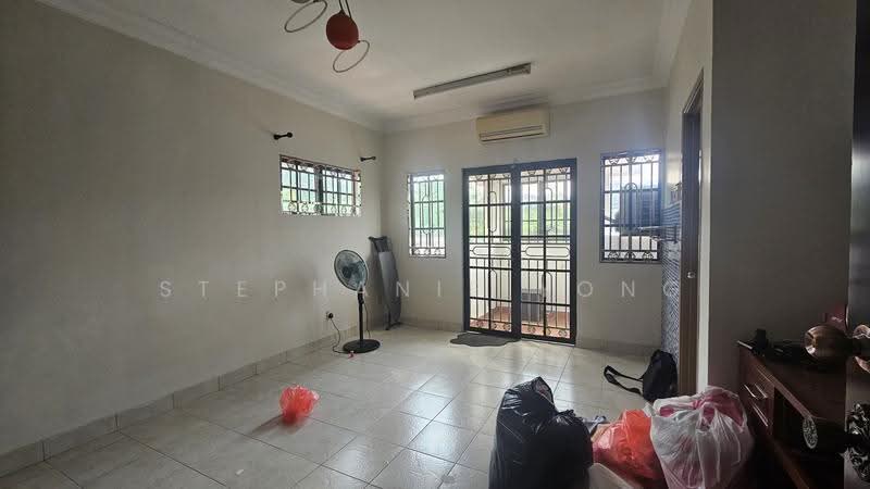Rumah Teres 2-Tingkat untuk Dijual di Bandar Damai Perdana (Cheras) - Stephanie Yong - Living Room - PropertyGuru.com.my