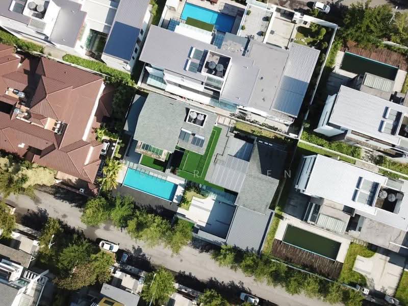 Bungalow House for Sale in Subang Heights (Subang Jaya) - Chester Cheng - Exterior - PropertyGuru.com.my