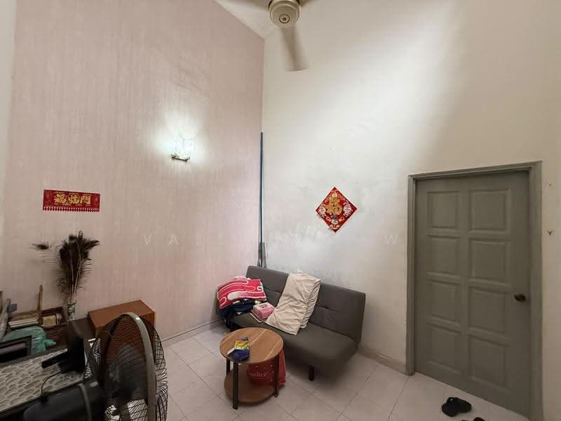 2-storey Terraced House for Sale in Johor Bahru (Johor) - Valerie Saw - Living Room - PropertyGuru.com.my