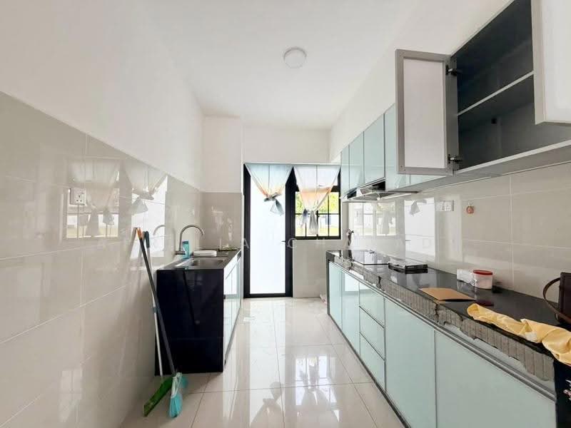 2-storey Terraced House for Rent in Eco Botanic (Iskandar Puteri (Nusajaya)) - APRILIA CHAYADI - Kitchen - PropertyGuru.com.my